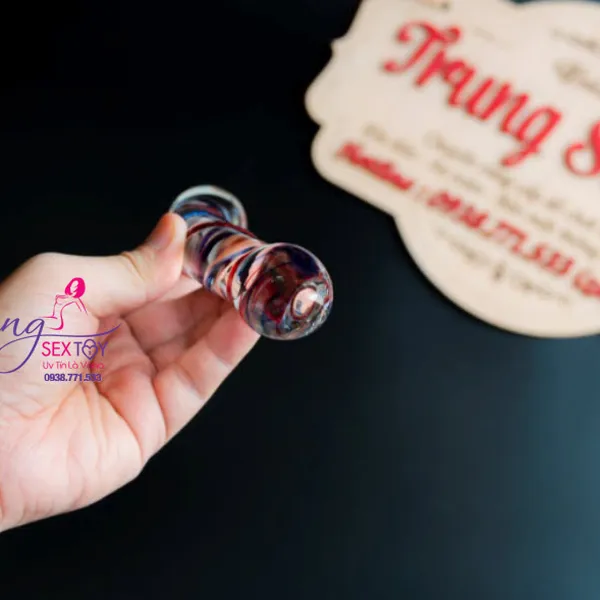 Được làm bằng thủy tinh cực đẹp và sang trọng