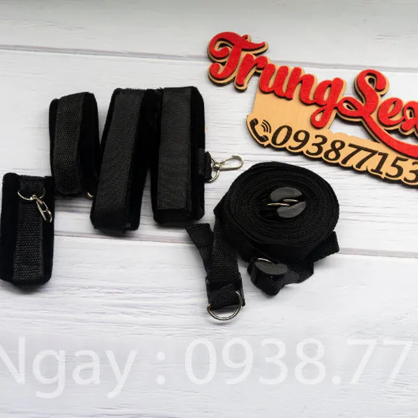 Bộ dụng cụ tình dục dành cho BDSM - Giúp bạn và người tình có những giây phút vui tươi