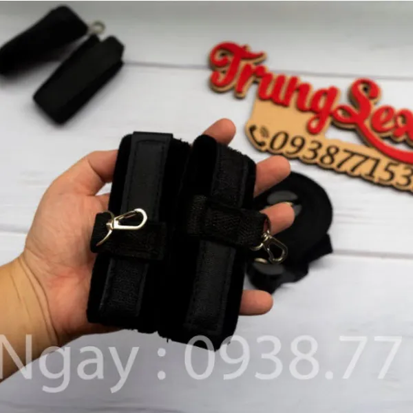 Bộ dụng cụ tình dục dành cho BDSM - Giúp bạn và người tình có những giây phút vui tươi
