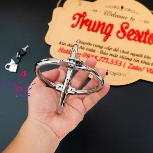 Đô Chơi BDSM Khóa Tay Chữ X Làm Bằng Thép Không Gỉ
