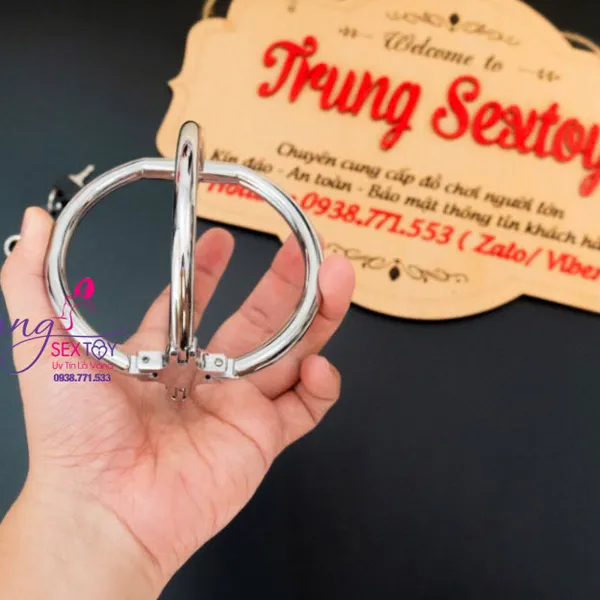 Đô Chơi BDSM Khóa Tay Chữ X Làm Bằng Thép Không Gỉ