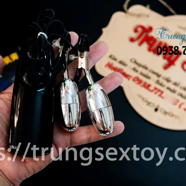 Kích thích và thăng hoa với trứng rung kẹp vú