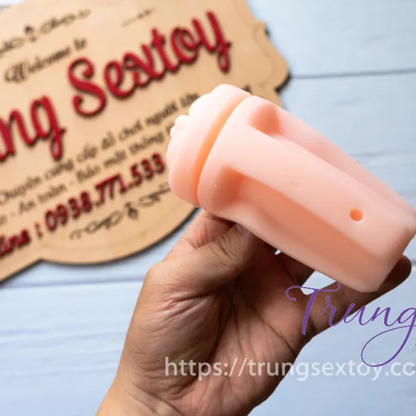 Âm đạo giả gắn tường mini - Lựa chọn cần thiết cho quý  ông khi vợ xa nhà