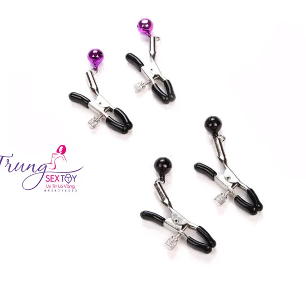 Dụng cụ kẹp ngực - Đồ chơi BDSM khiến cuộc yêu thêm mãnh liệt 