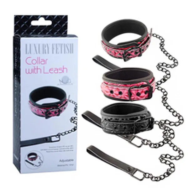 Cuộc ái ân thêm phần mới lạ với dụng cụ BDSM xít cổ