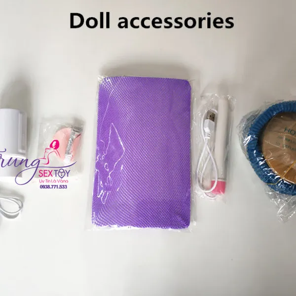 Mê mẩn, sung sướng với búp bê tình dục bơm hơi navi