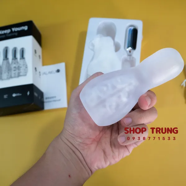 Cốc tự sướng Galaku Keep Young - Thiết kế nhỏ gọn kèm cục rung mạnh mẽ