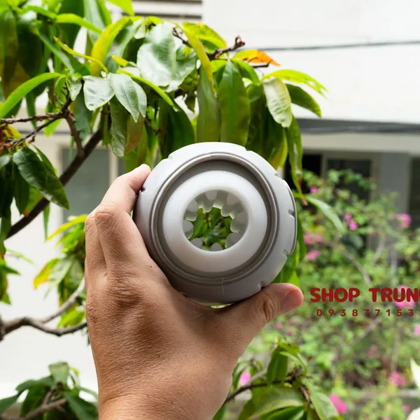 Bí quyết tận hưởng khoái cảm cùng với cốc tự sướng hai đầu dành cho nam