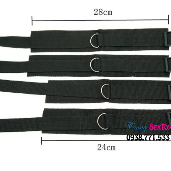 Hừng hực khí thế làm tình với đồ chơi bdsm dây trói 4 góc