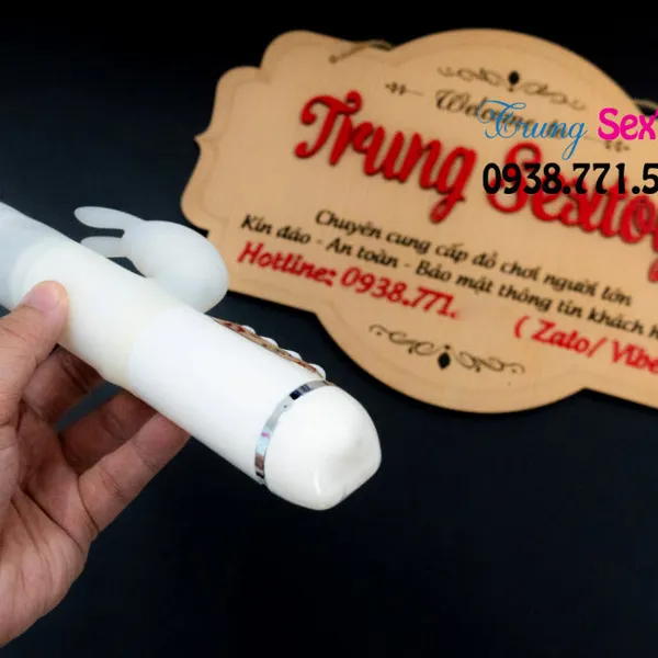 Dương Vật Giả Màu Trắng Rung Xoay Cực Thú Vị