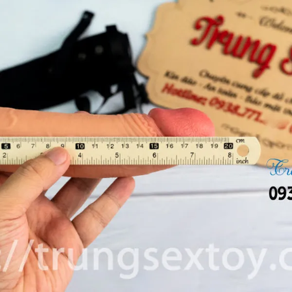 Dương Vật Giả Dây Đeo Rỗng Ruột Lovetoy Cho Nam