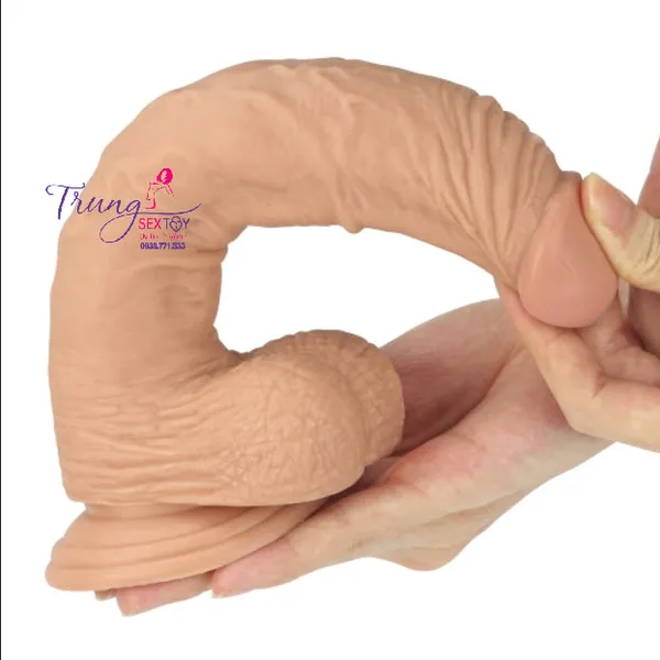 Dương vật giả Lovetoy 9.5 inch thu hút mọi ánh nhìn