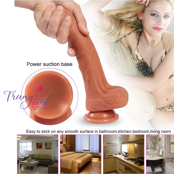 Sướng đến tê dại với dương vật giả mềm mịn