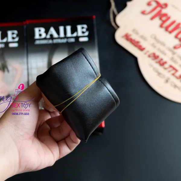 Dương Vật Giả Có Dây Đeo Mini Hai Dương Vật 