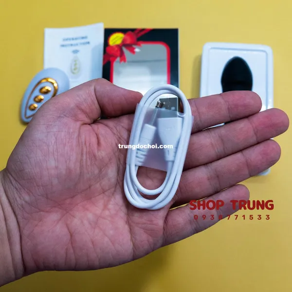 Dương Vật Giả Mini có rung điều khiển từ xa