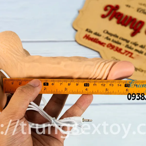 Dương vật giả gắn tường có rung và bắn tinh như thật
