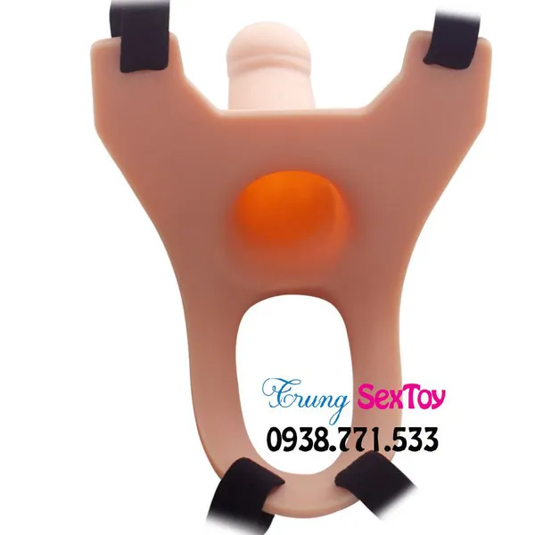 Dương vật giả dây đeo rỗng ruột như thật giải quyết nhu cầu nhanh chóng