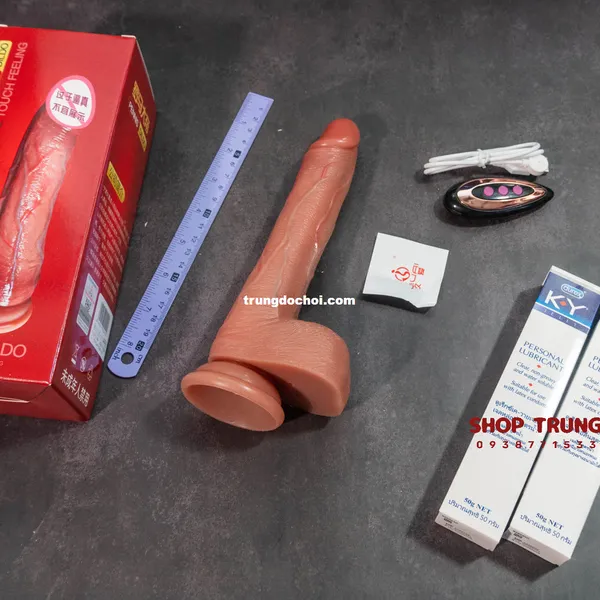 Dương vật giả rung thụt 15cm này giúp bạn có trải nghiệm tình dục tuyệt vời