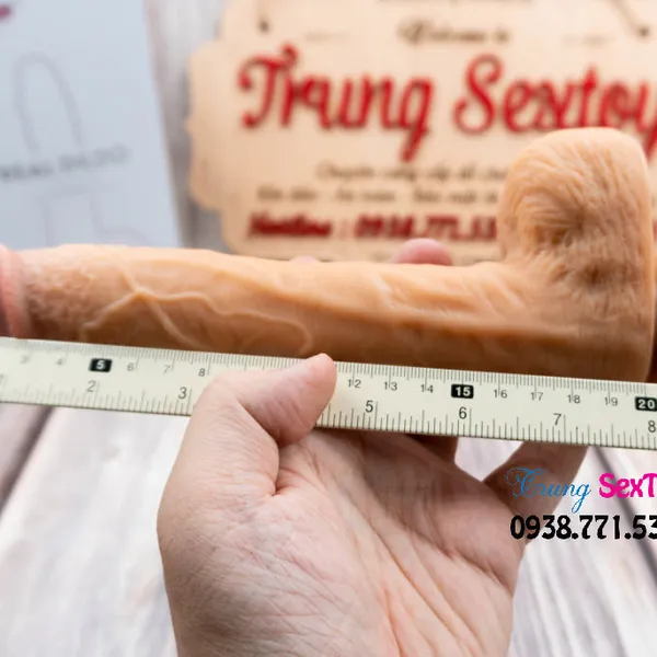 Không điểm chê với dương vật giả Yeain rung thụt điều khiển từ xa