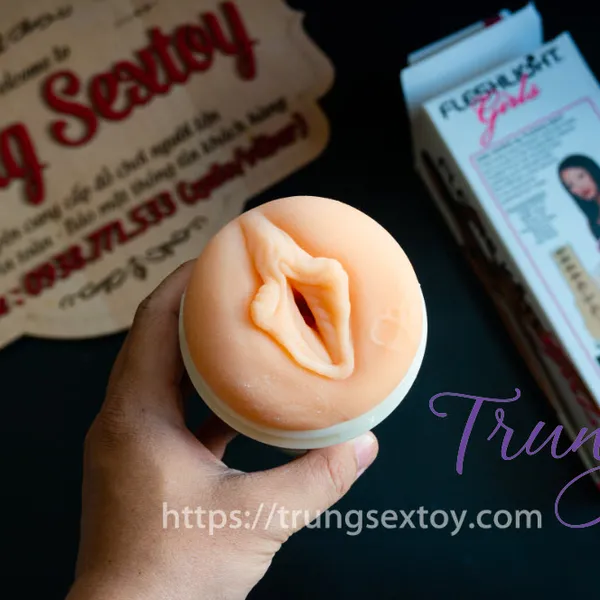  Âm đạo giả Fleshlight Asa Akira cho “cậu nhỏ” tận hưởng chốn thiên đường