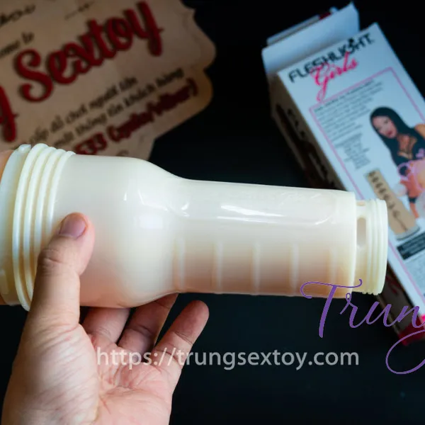  Âm đạo giả Fleshlight Asa Akira cho “cậu nhỏ” tận hưởng chốn thiên đường