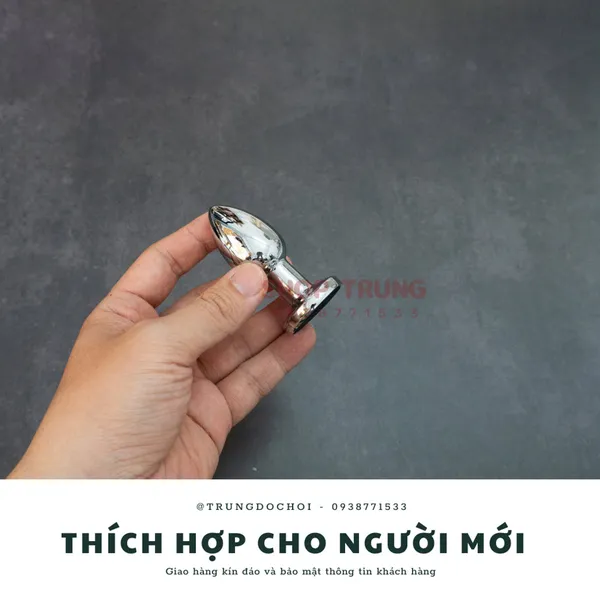 Trải nghiệm với siêu phẩm hậu môn kim loại điều khiển từ xa