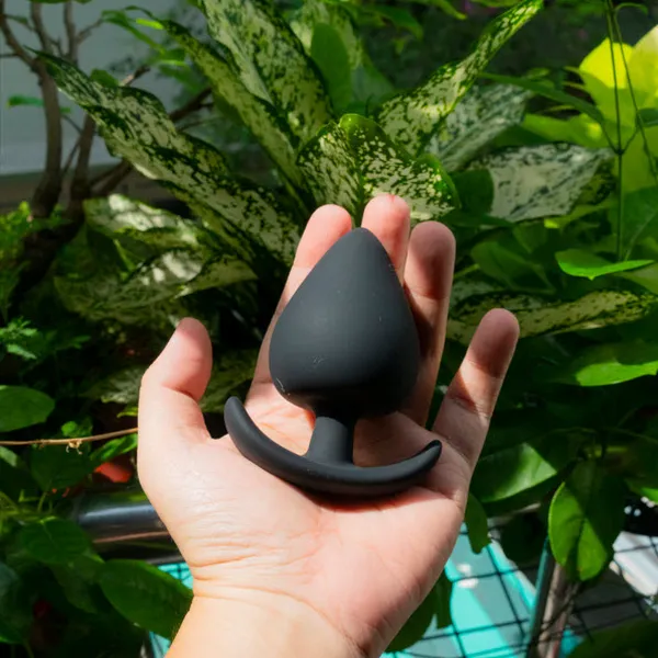 Dụng cụ kích thích hậu môn không rung Size to 