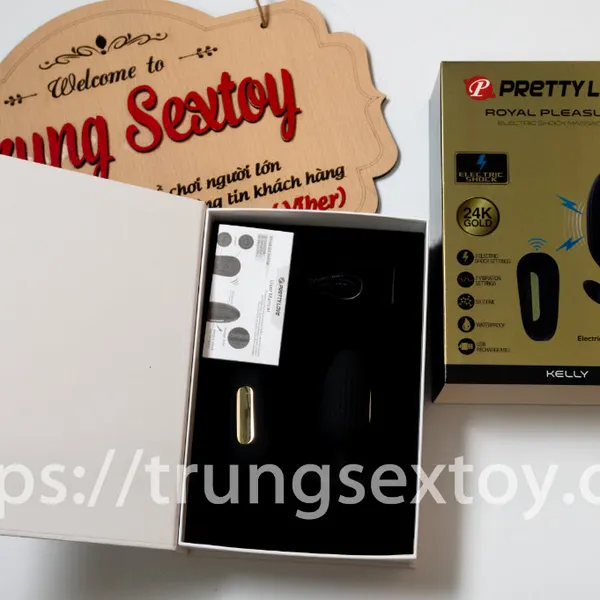 Kích thích hậu môn Pretty love Kelly rung siêu mạnh điều khiển từ xa