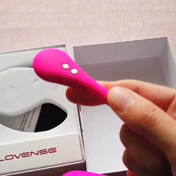 Trứng Rung Lush 3 Lovense Điều Khiển Bằng App Trên Phone