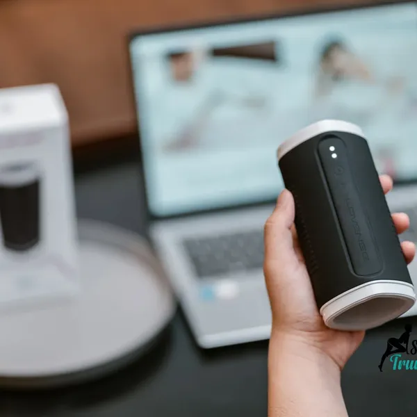 Máy Thủ Dâm Nam Lovense Calor Làm Ấm, Cảm Biến Độ Sâu, Điều Khiển App