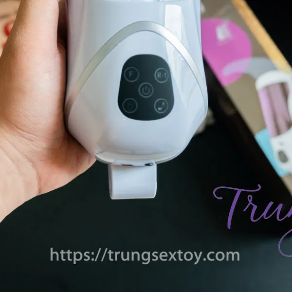 Easy Love Comanche - Chuyện lên đỉnh cho phái nam chẳng còn là điều khó khăn