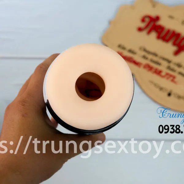 Tận hưởng sung sướng với máy thủ dâm Navigator Cup Easy Love 