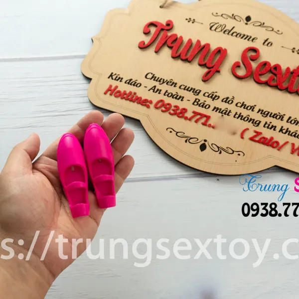 Ngón tay rung mini khiến nước nôi của nàng tràn trề