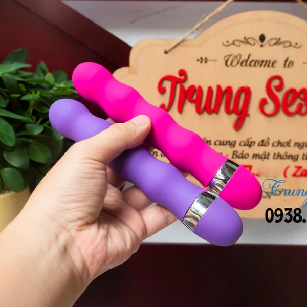Que rung 18cm kích thích âm đạo gia tăng thương vị tình ái 