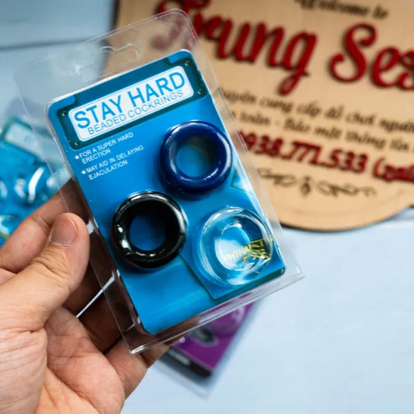 Vòng đeo cu Stay Hard cứu cánh cho phái mạnh khi làm tình 