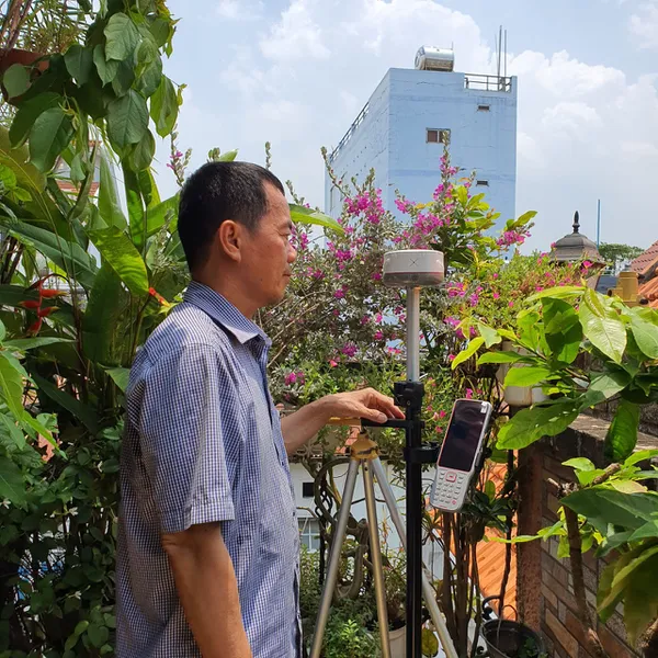 C3  RTK GPS  MÁY ĐỊNH VỊ VỆ TINH 2 TẦN SỐ 
