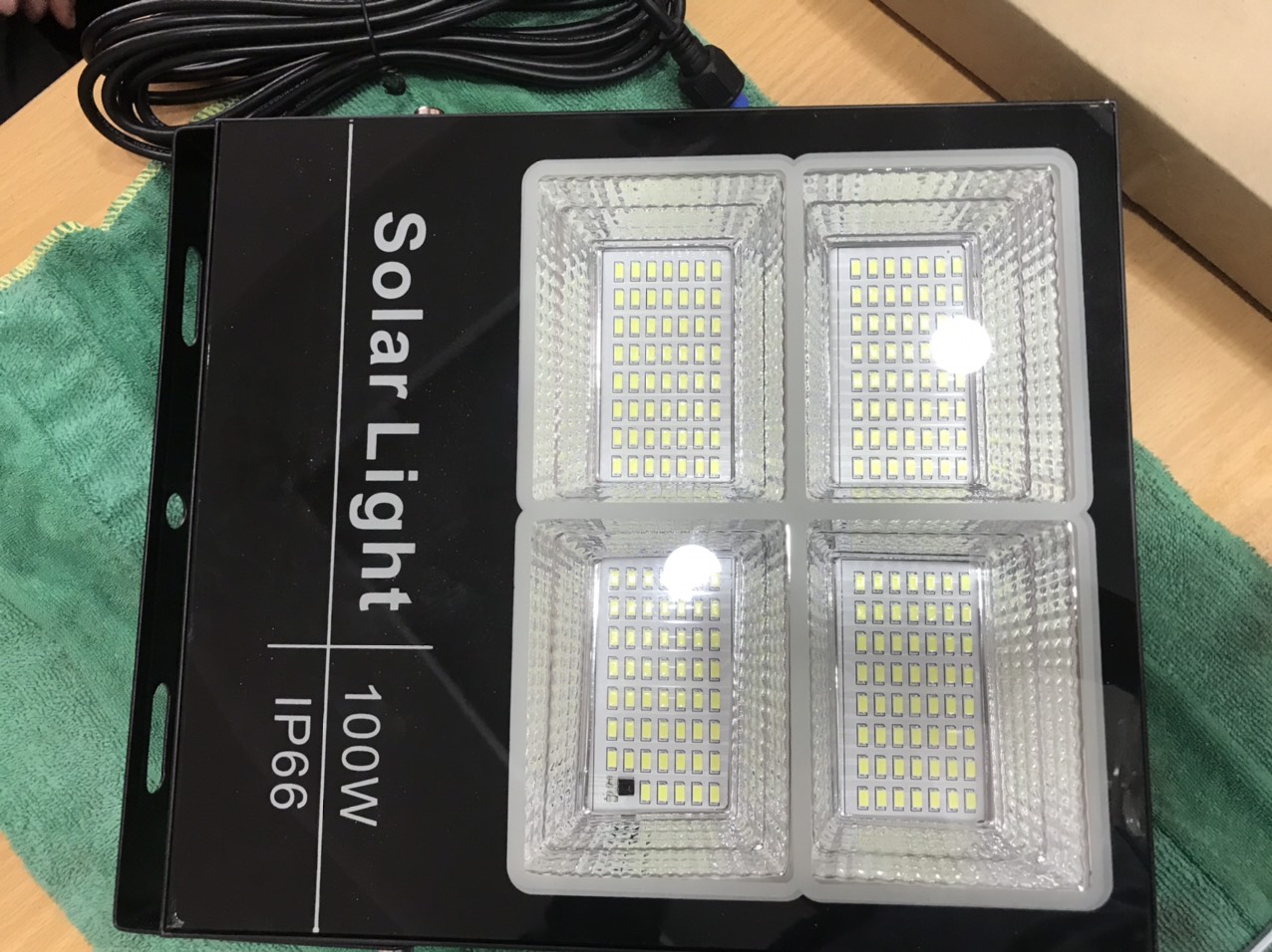 ĐÈN NĂNG LƯỢNG MẶT TRỜI