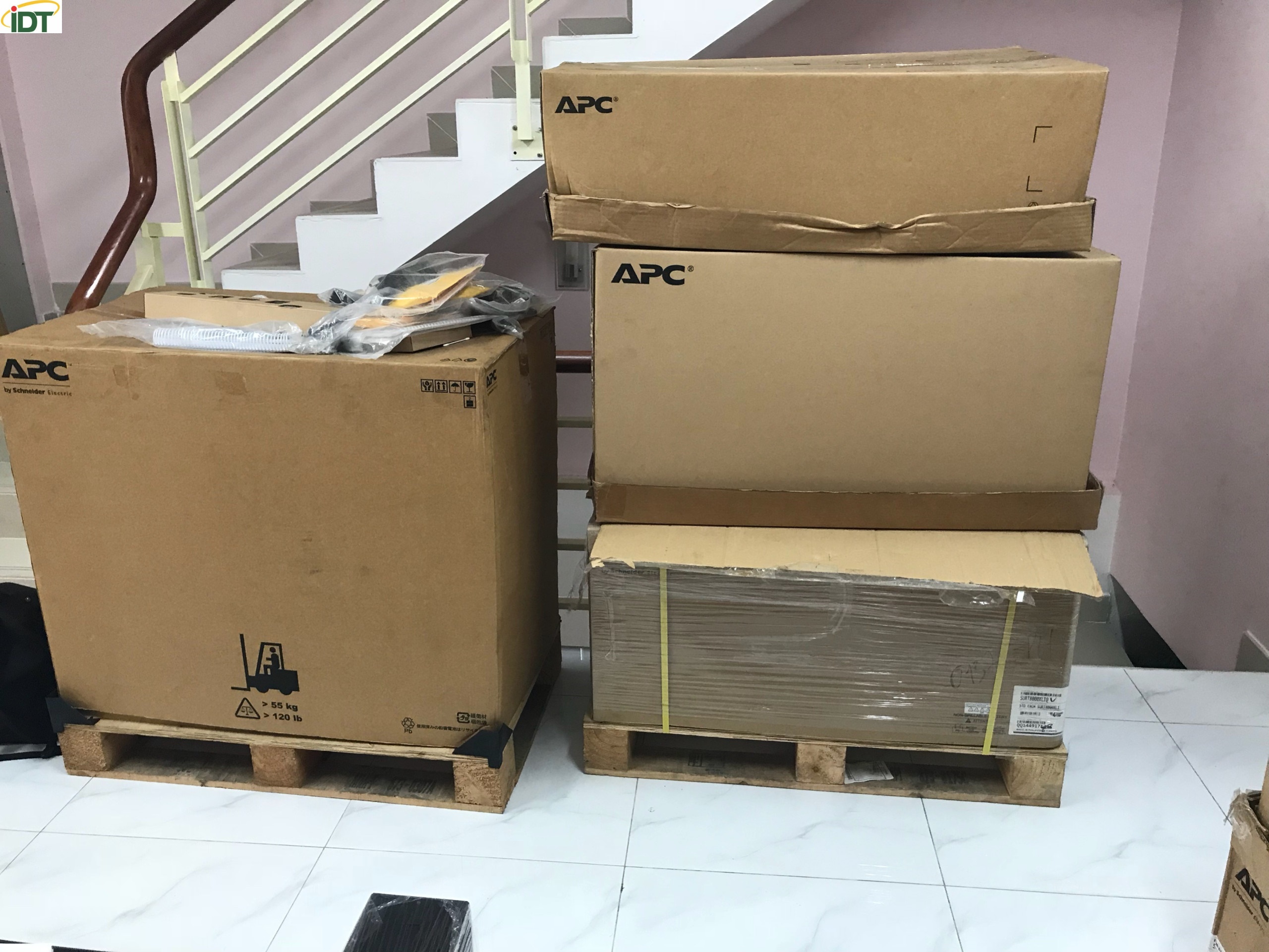 ĐẠI LÝ UPS APC