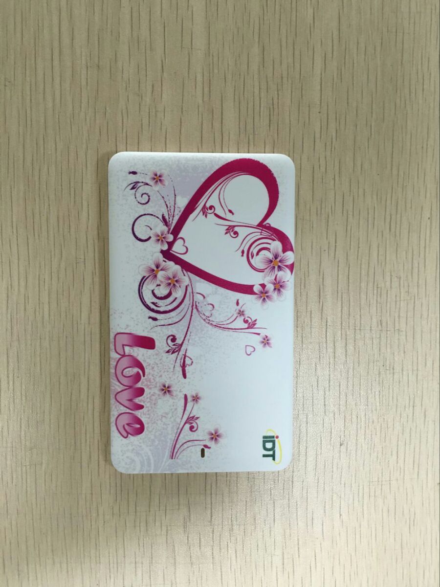 sạc dự phòng siêu mỏng