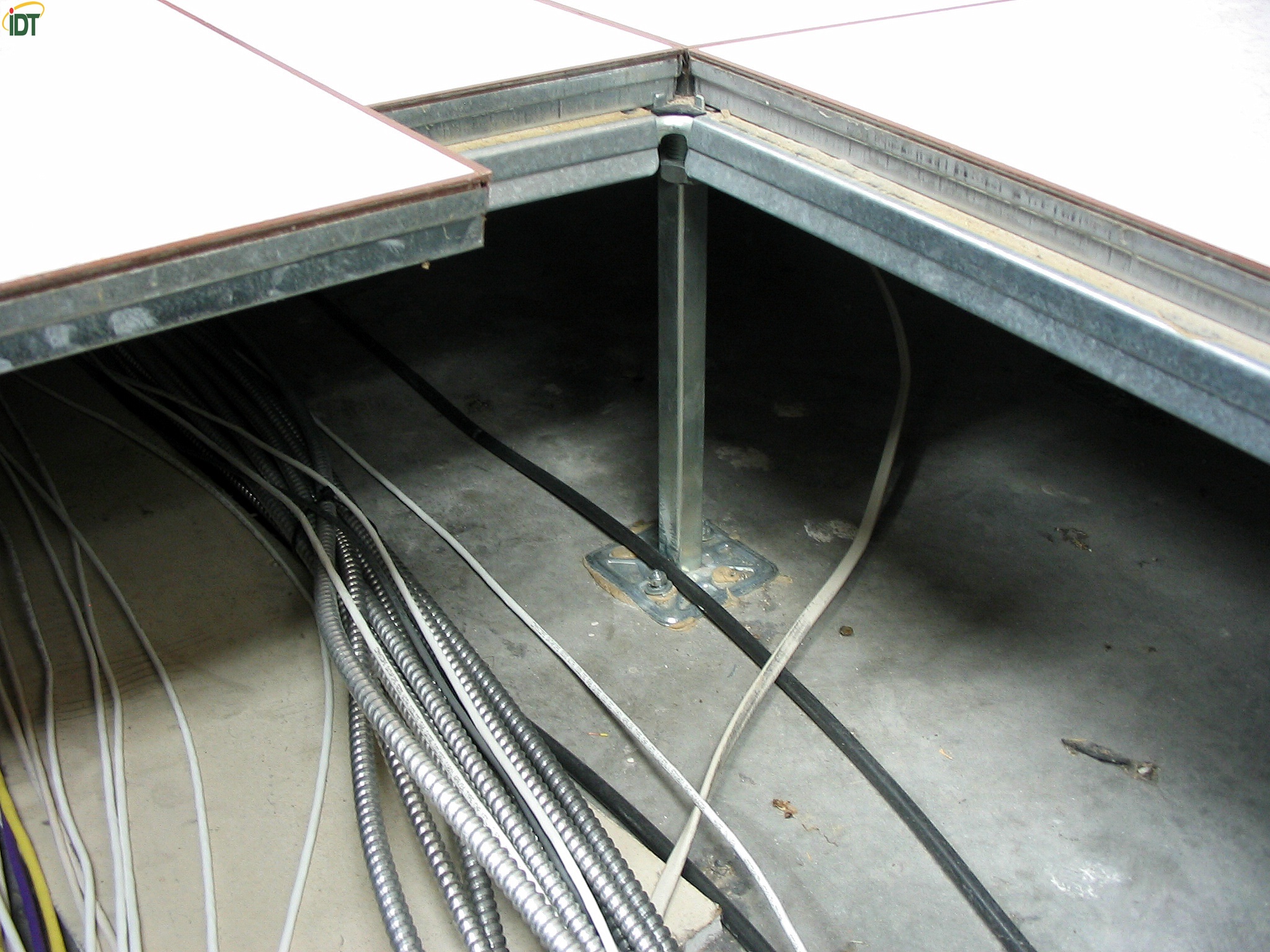 SÀN NÂNG KỸ THUẬT