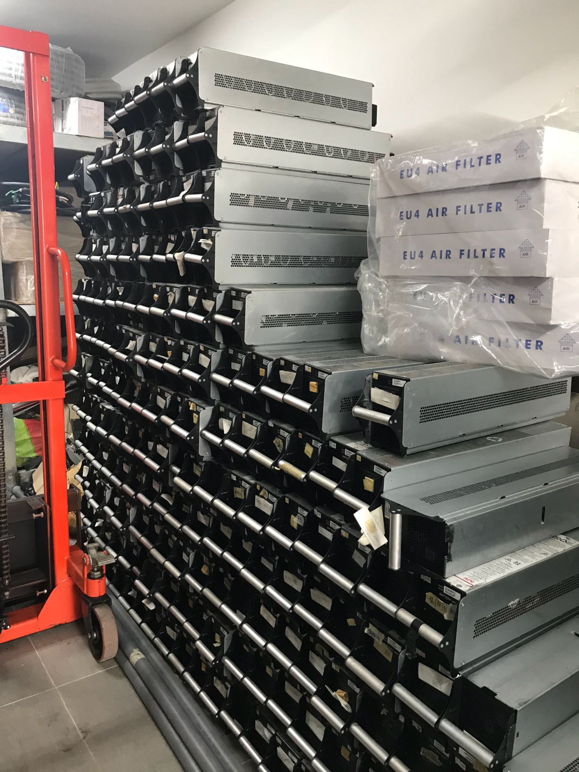 SỬA CHỮA BỘ LƯU ĐIỆN APC