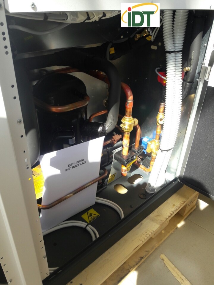 SỬA MÁY LẠNH CHÍNH XÁC APC