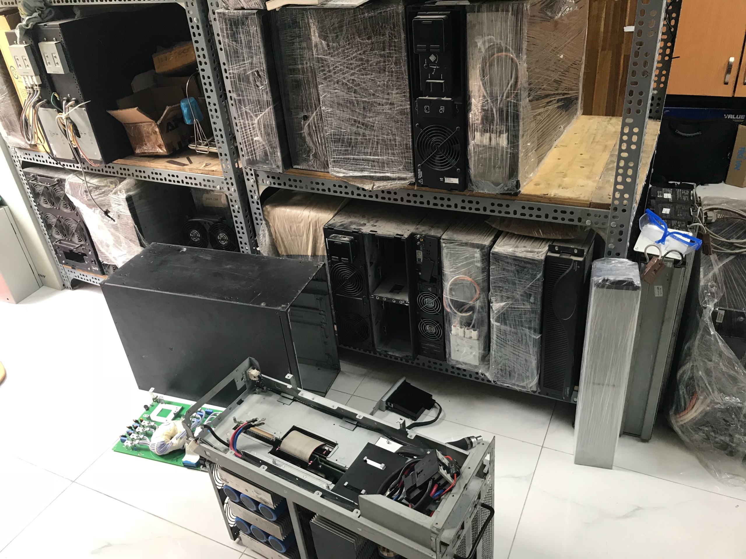 SỬA CHỮA BỘ LƯU ĐIỆN APC