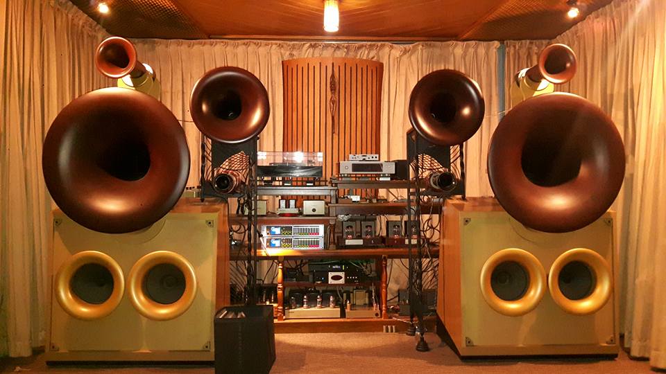 UPS cho dàn loa khủng