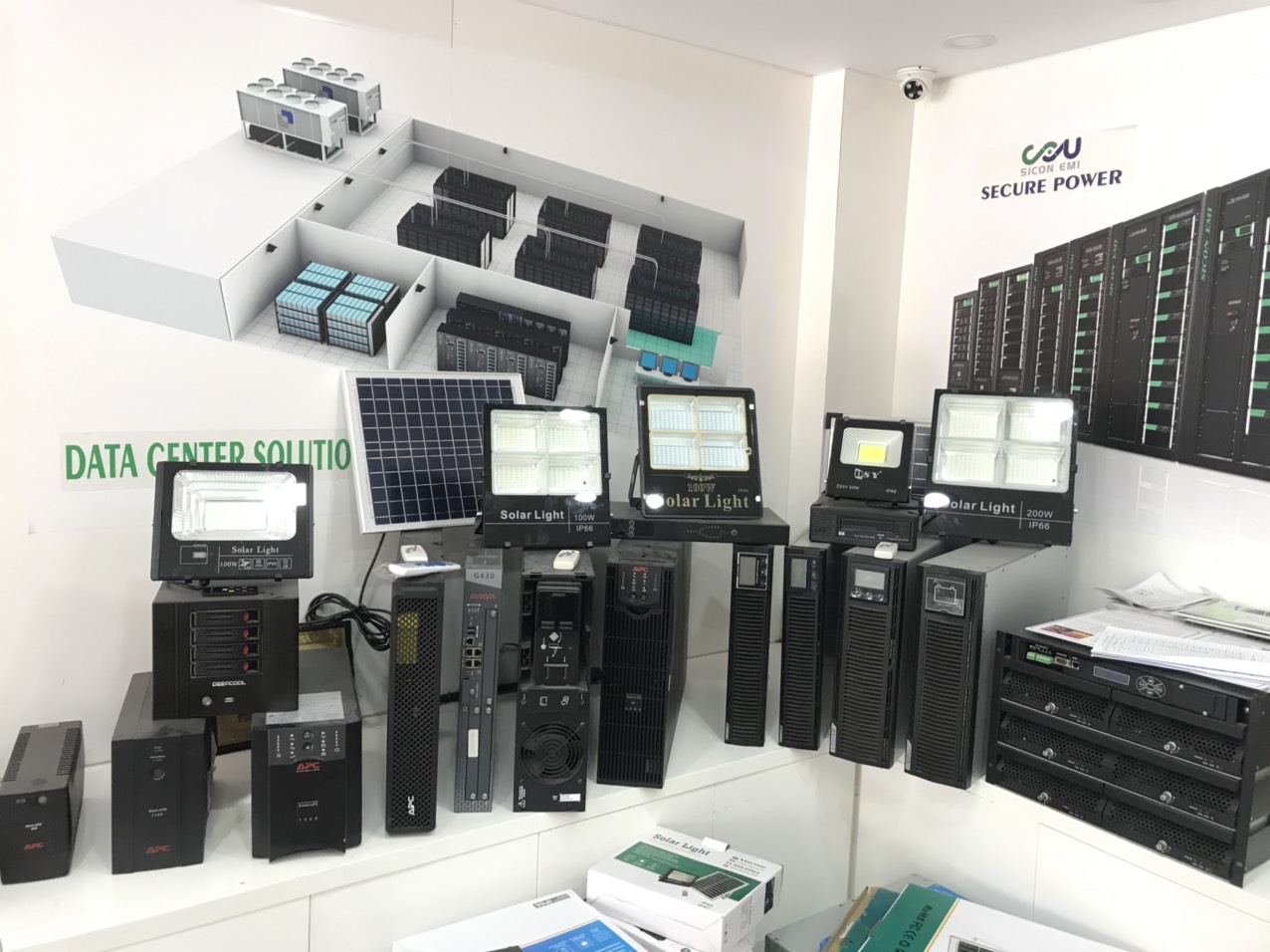 IDT PHÂN PHỐI ĐÈN NĂNG LƯỢNG MẶT TRỜI