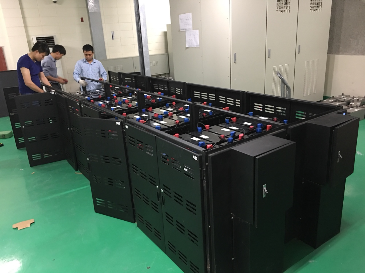 thay bình ắc quy cho ups thay bình ắc quy cho ups