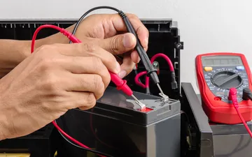 Những lưu ý khi bảo trì ups