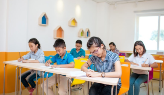 Lớp tiếng Hoa trẻ em