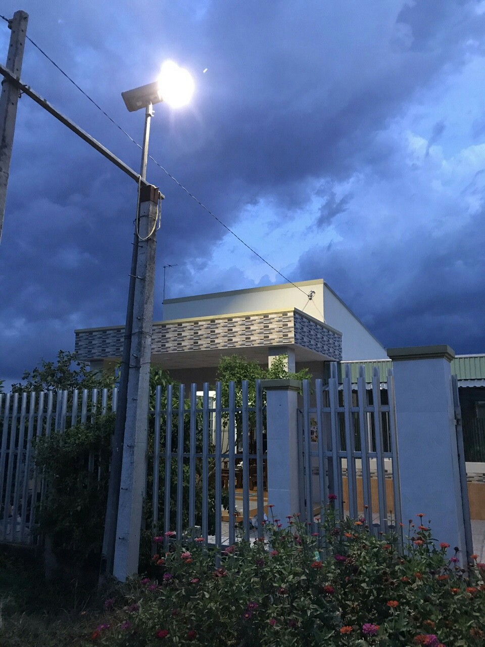 Đèn Đường Nikkon Solar RA365 Đèn Đường Nikkon Solar RA365