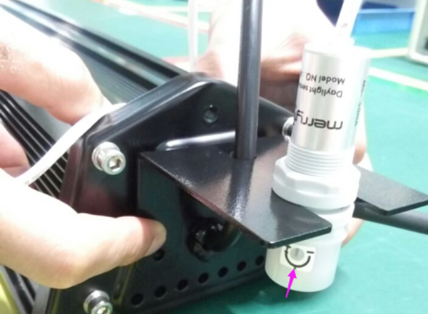 Đèn led công nghiệp tiết kiệm điện Đèn led công nghiệp tiết kiệm điện